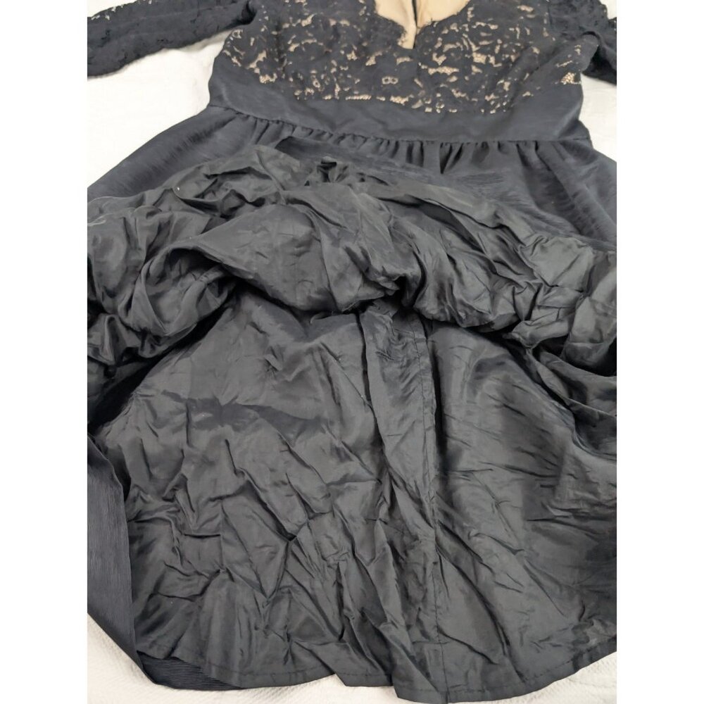 Eliza J women's Dress Size 12 Cris Cross Lace Top Fit & Flare Formal cocktail - Picture 12 of 16